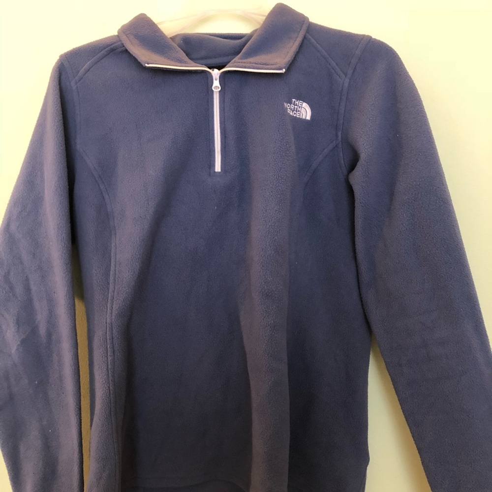 North face pullover